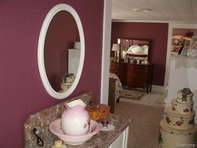 13126 Gilbert Road Memphis, MI 48041 - Photo 11 of 25 Upstairs Hall