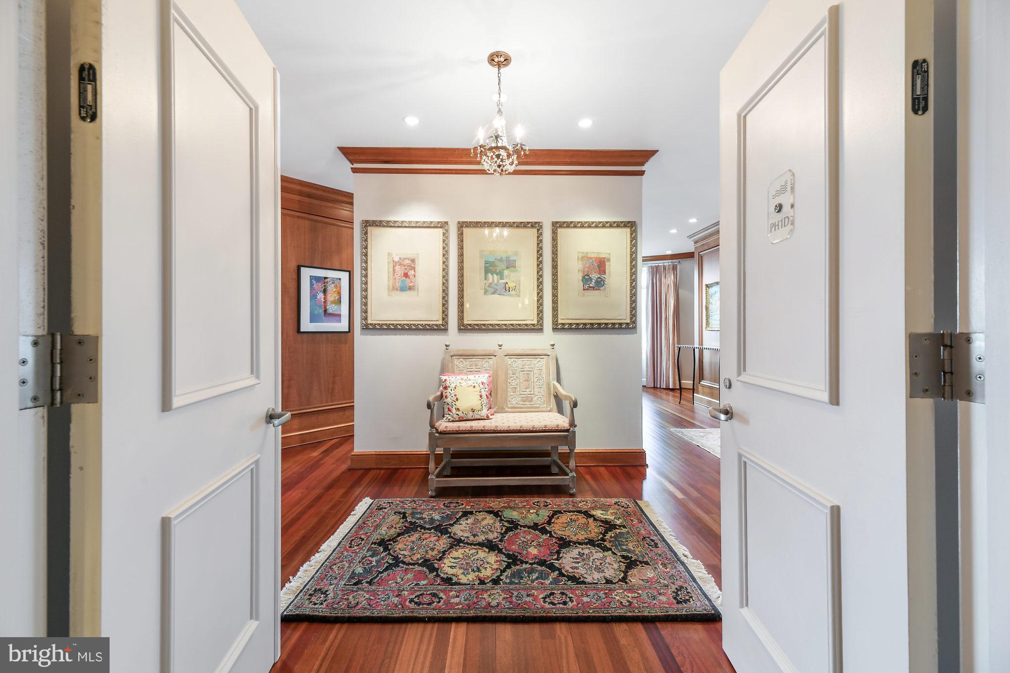 100 Harborview Drive, Unit PH1D Baltimore, MD 21230 - Photo 2 of 39 Entrance Into Penthouse