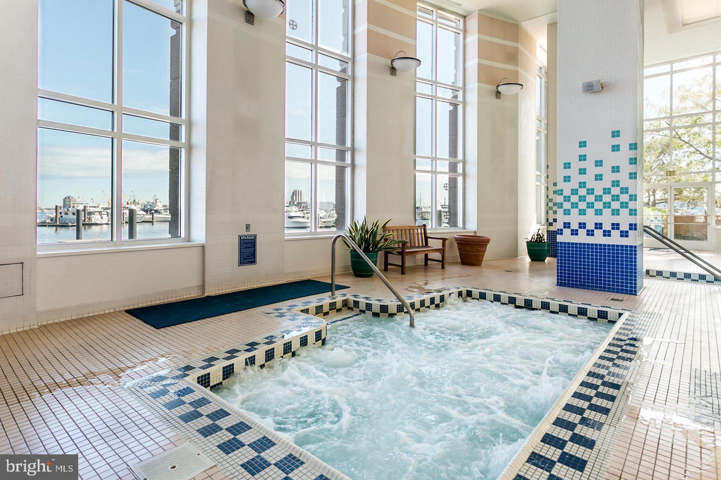 100 Harborview Drive, Unit PH1D Baltimore, MD 21230 - Photo 29 of 39 Indoor Jacuzzi