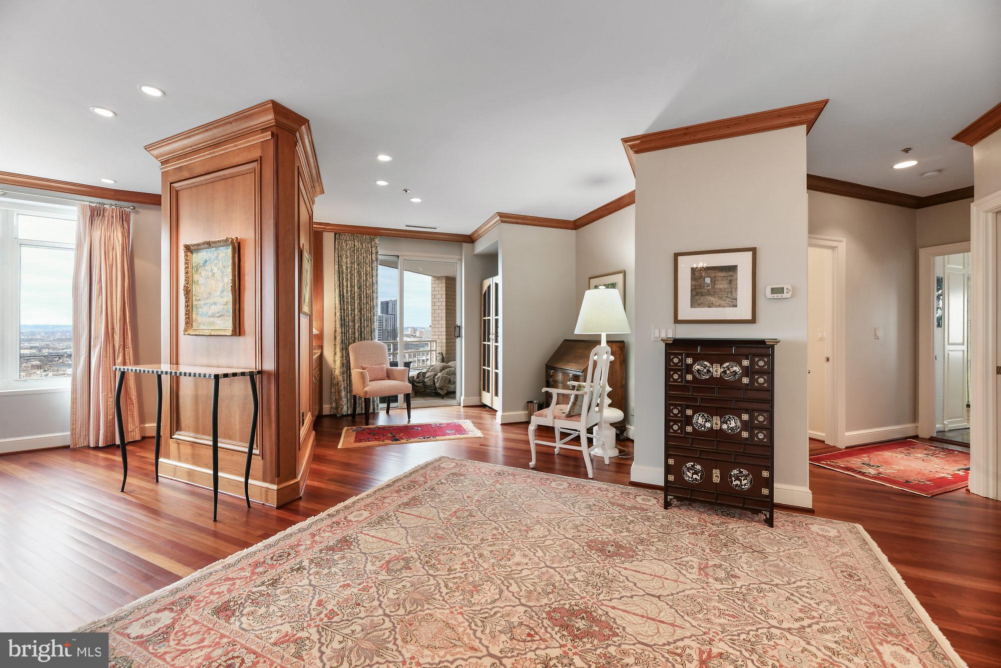 100 Harborview Drive, Unit PH1D Baltimore, MD 21230 - Photo 6 of 39 Sitting Area