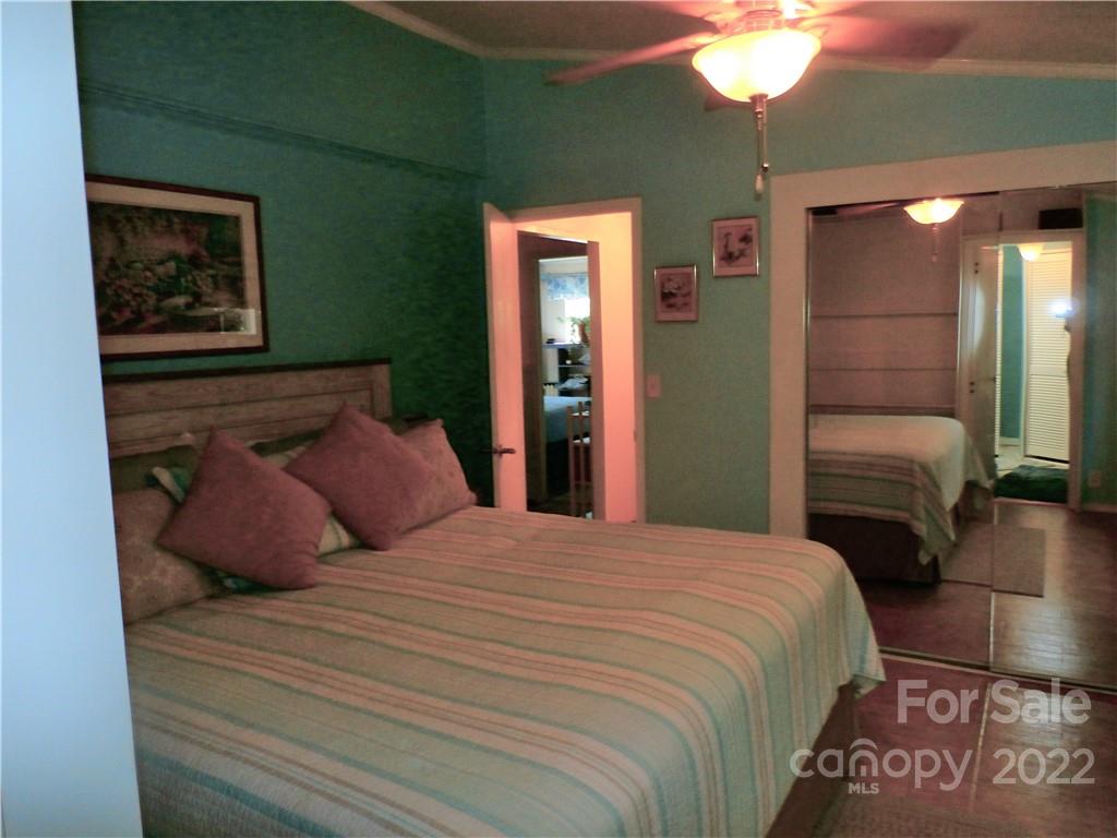 877 Chestnut Mountain Road Spruce Pine, NC 28777 - Photo 16 of 36 Gallery Image 16