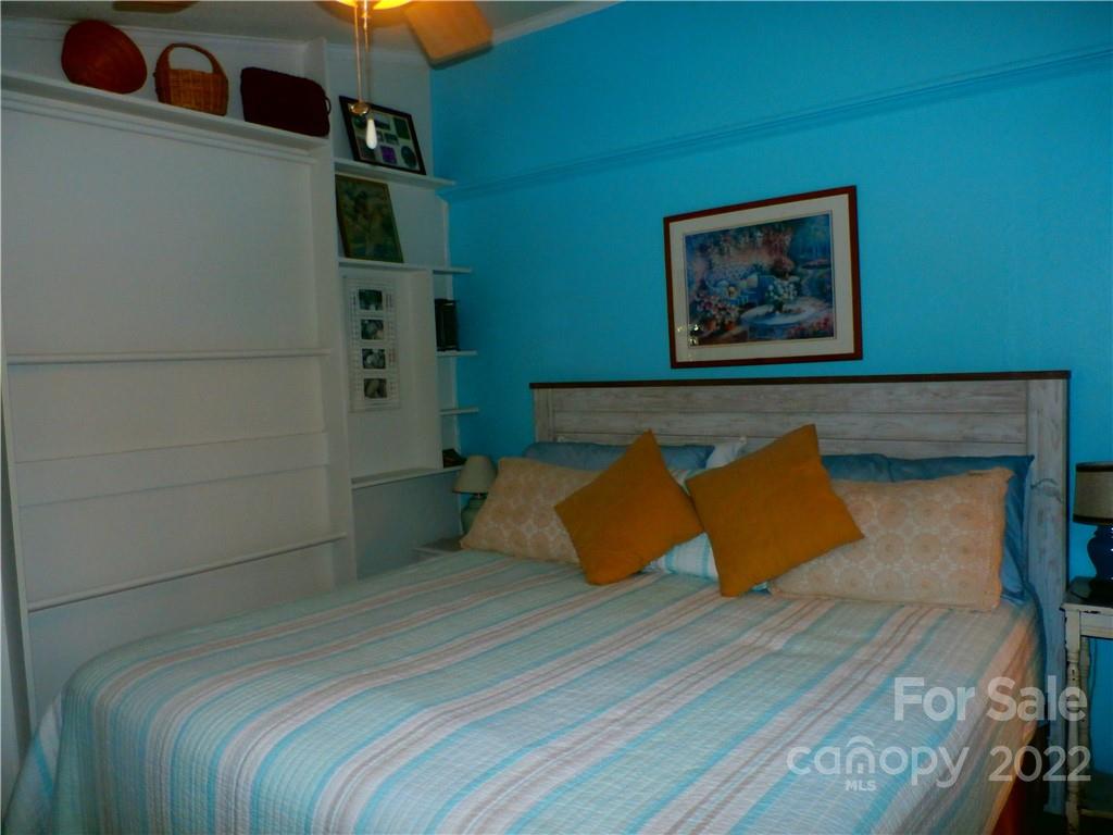 877 Chestnut Mountain Road Spruce Pine, NC 28777 - Photo 17 of 36 Gallery Image 17