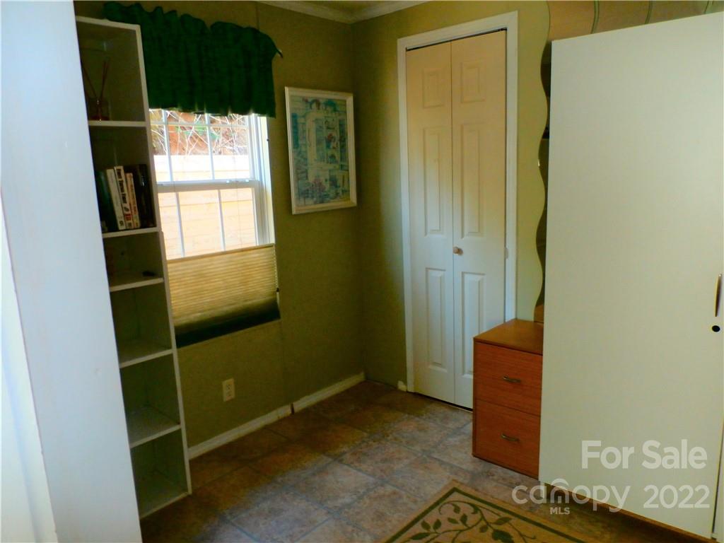 877 Chestnut Mountain Road Spruce Pine, NC 28777 - Photo 25 of 36 Gallery Image 25