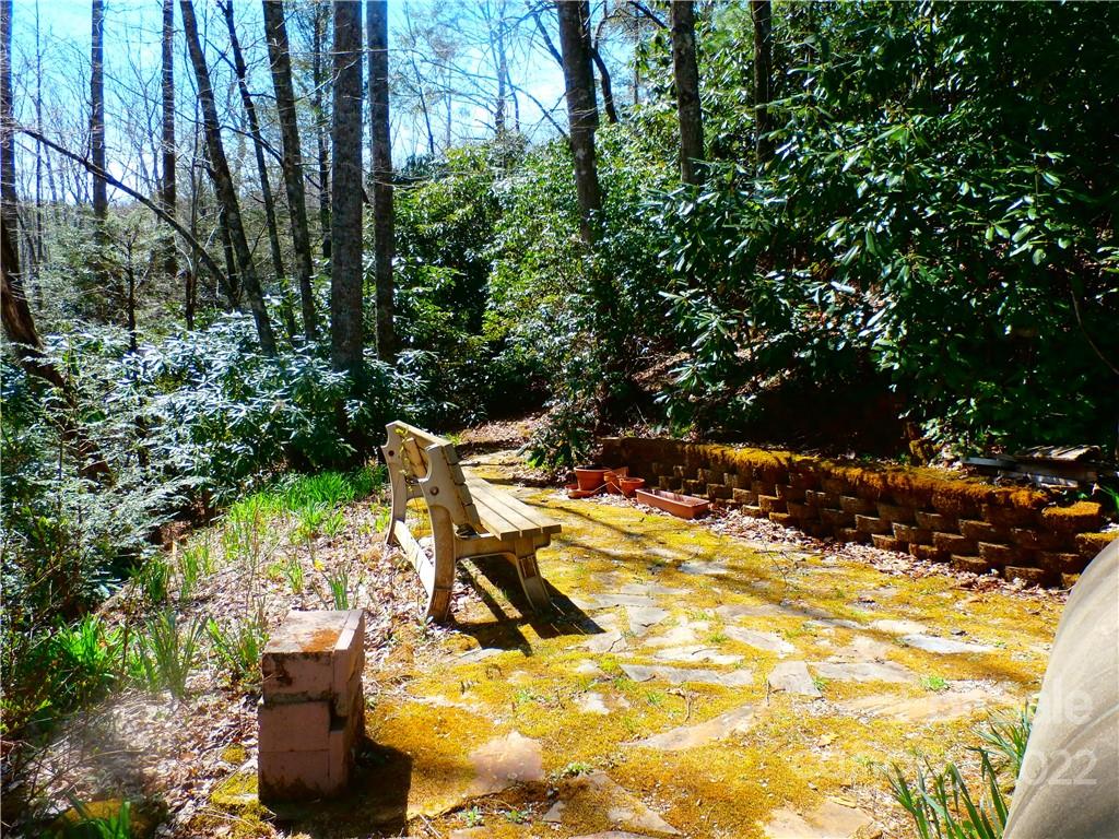 877 Chestnut Mountain Road Spruce Pine, NC 28777 - Photo 36 of 36 Gallery Image 36