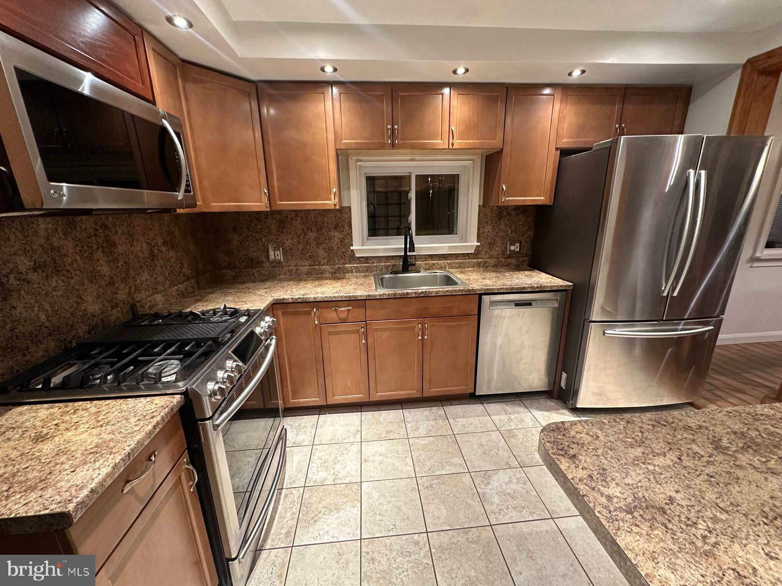 238 Clamer Road Ewing, NJ 08628 - Photo 21 of 44