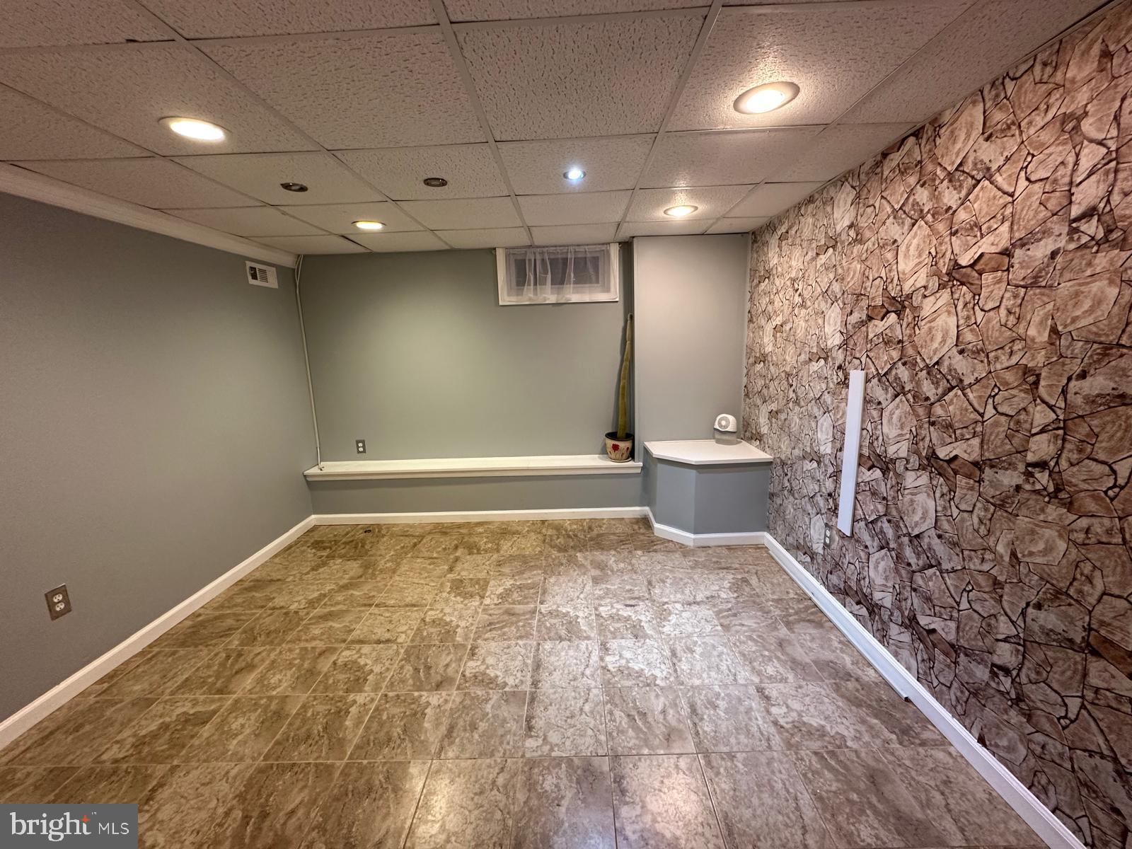 238 Clamer Road Ewing, NJ 08628 - Photo 35 of 44