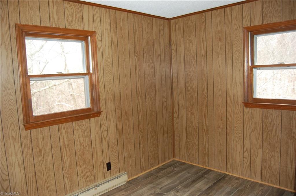 199 Grandridge Road Sparta, NC 28675 - Photo 12 of 18 Gallery Image 12