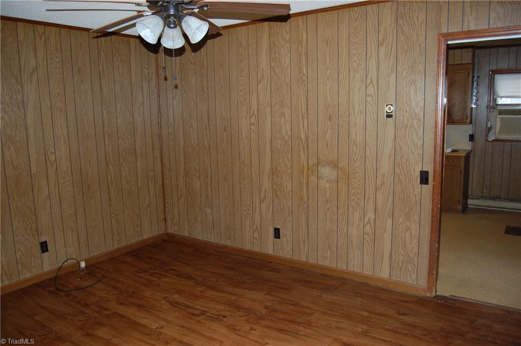 199 Grandridge Road Sparta, NC 28675 - Photo 6 of 18 Gallery Image 6