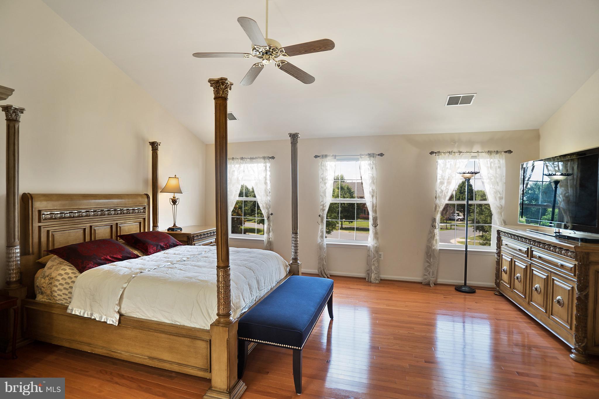 18431 Thundercloud Road Boyds, MD 20841 - Photo 15 of 30 Bedroom (Master)
