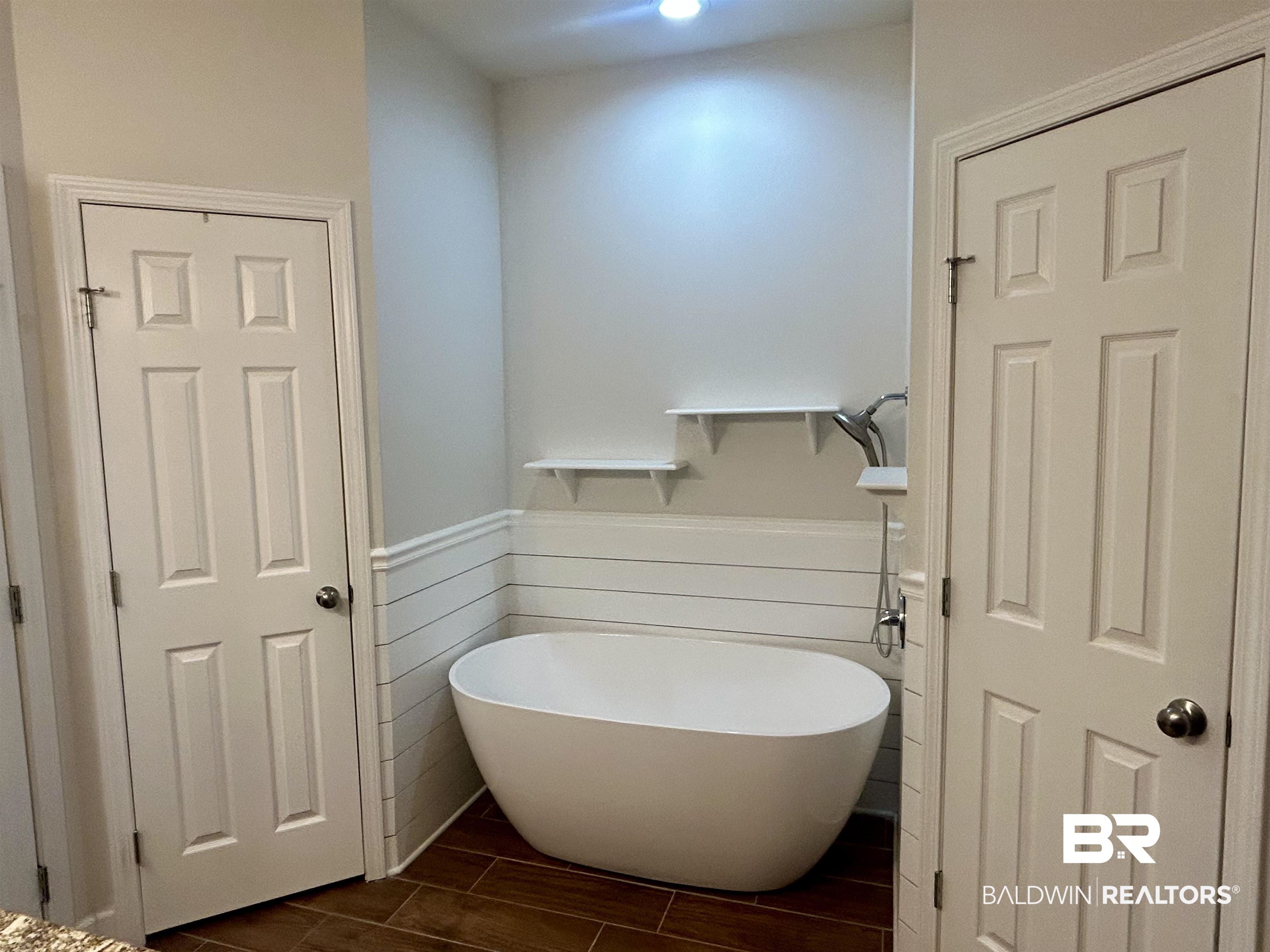 1246 Primrose Lane Foley, AL 36535 - Photo 35 of 76 Primary Bath