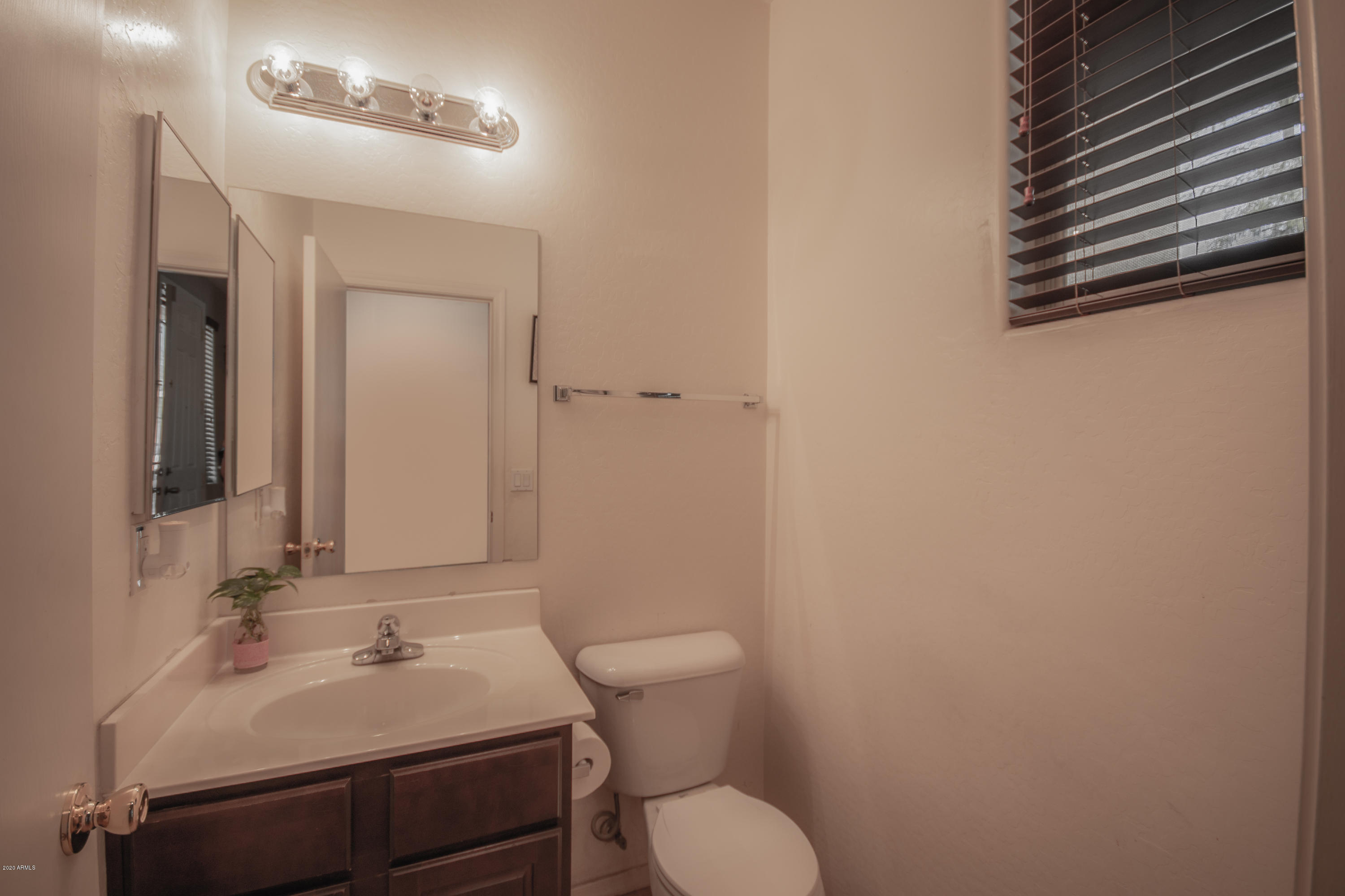 9356 West Payson Road Tolleson, AZ 85353 - Photo 12 of 28 DSC_2458-Editar