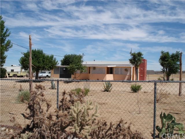 22770 Papago Road Apple Valley, CA 92307 - Photo 1 of 1 Gallery Image 1