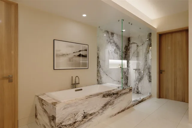 $4,993,000 | 2520 Houston Avenue, Unit 807, Houston, TX 77009