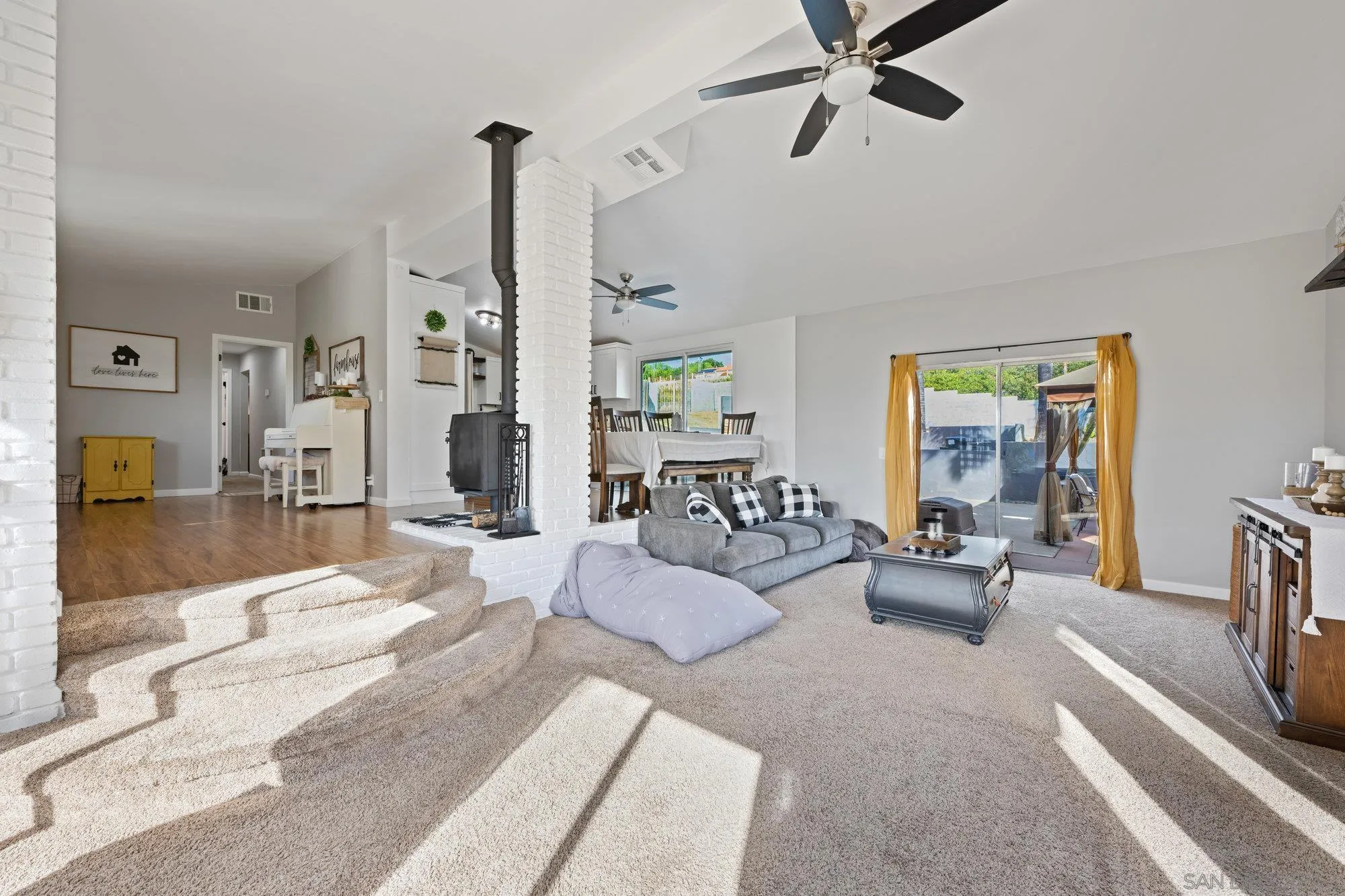 29987 Mactan Road Valley Center, CA 92082 - Photo 11 of 55 Gallery Image 11