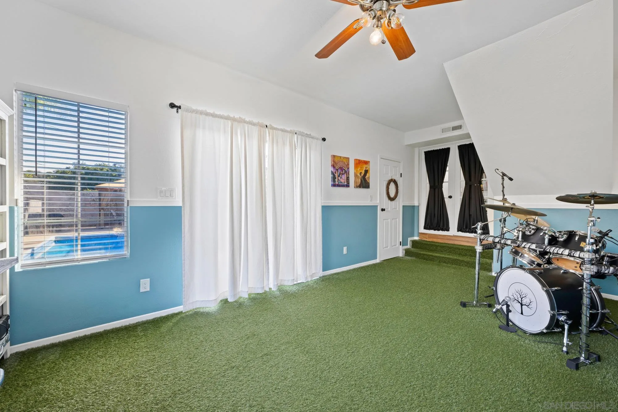 29987 Mactan Road Valley Center, CA 92082 - Photo 19 of 55 Gallery Image 19