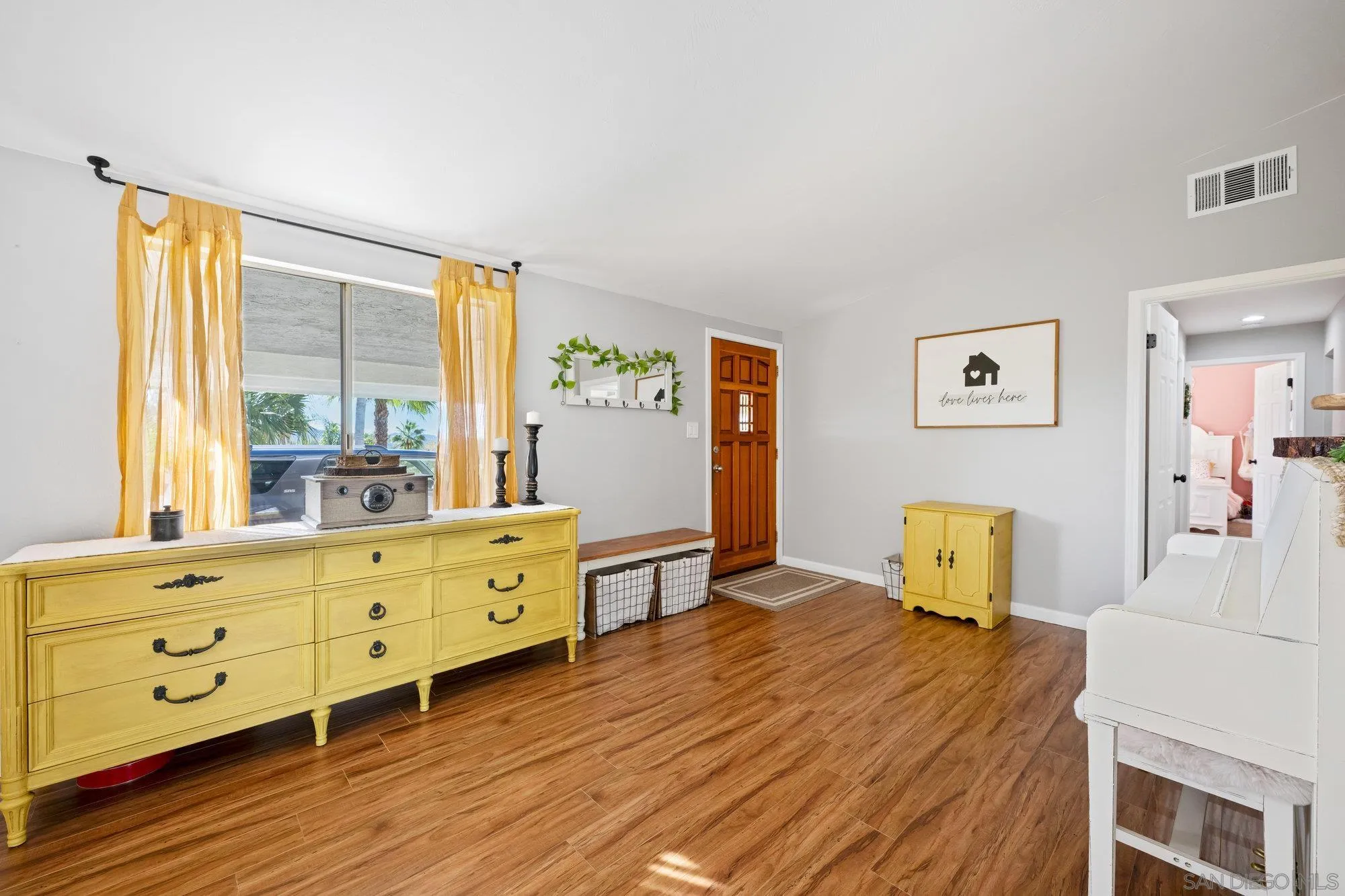 29987 Mactan Road Valley Center, CA 92082 - Photo 5 of 55 Gallery Image 5