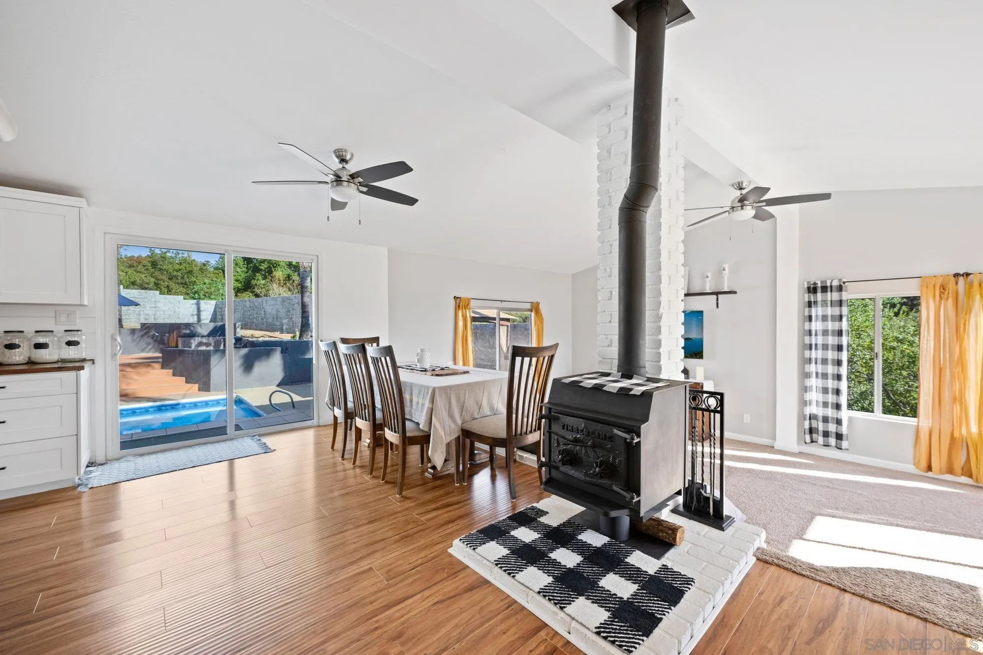29987 Mactan Road Valley Center, CA 92082 - Photo 6 of 55 Gallery Image 6