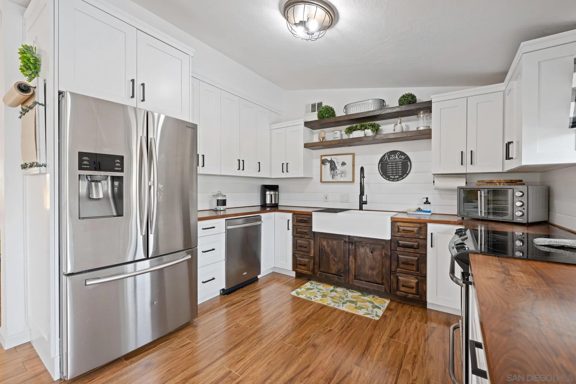 29987 Mactan Road Valley Center, CA 92082 - Photo 9 of 55 Gallery Image 9