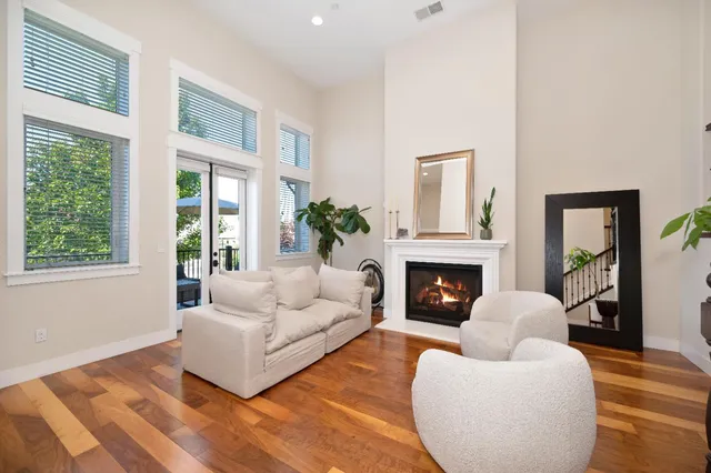 $799,900 | 3685 Crocker Drive, Sacramento, CA 95818