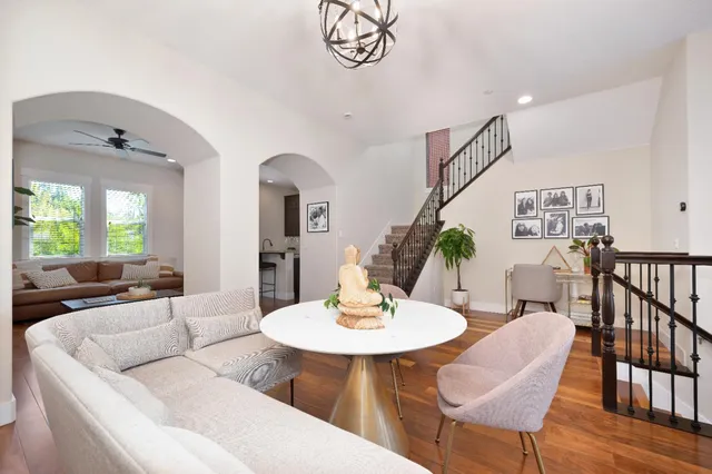 $799,900 | 3685 Crocker Drive, Sacramento, CA 95818