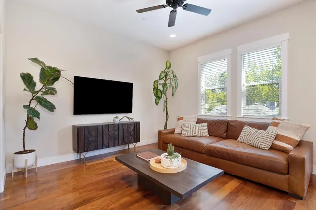 $799,900 | 3685 Crocker Drive, Sacramento, CA 95818