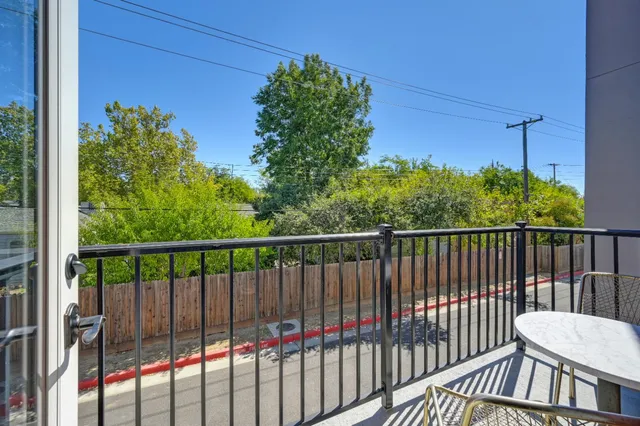 $799,900 | 3685 Crocker Drive, Sacramento, CA 95818