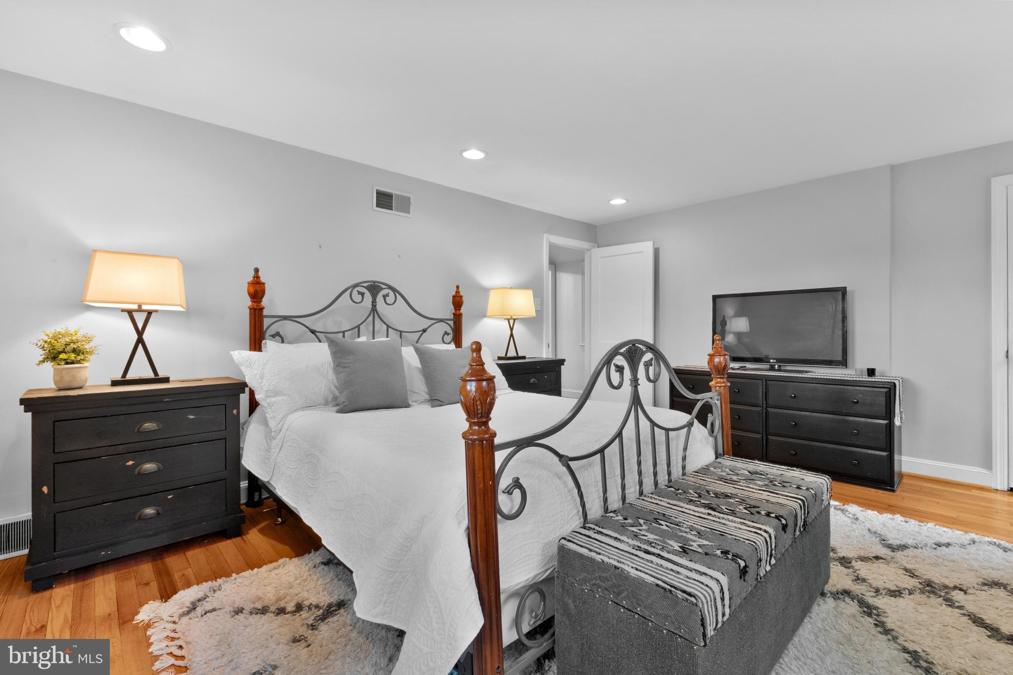 257 Harrogate Road Wynnewood, PA 19096 - Photo 33 of 47