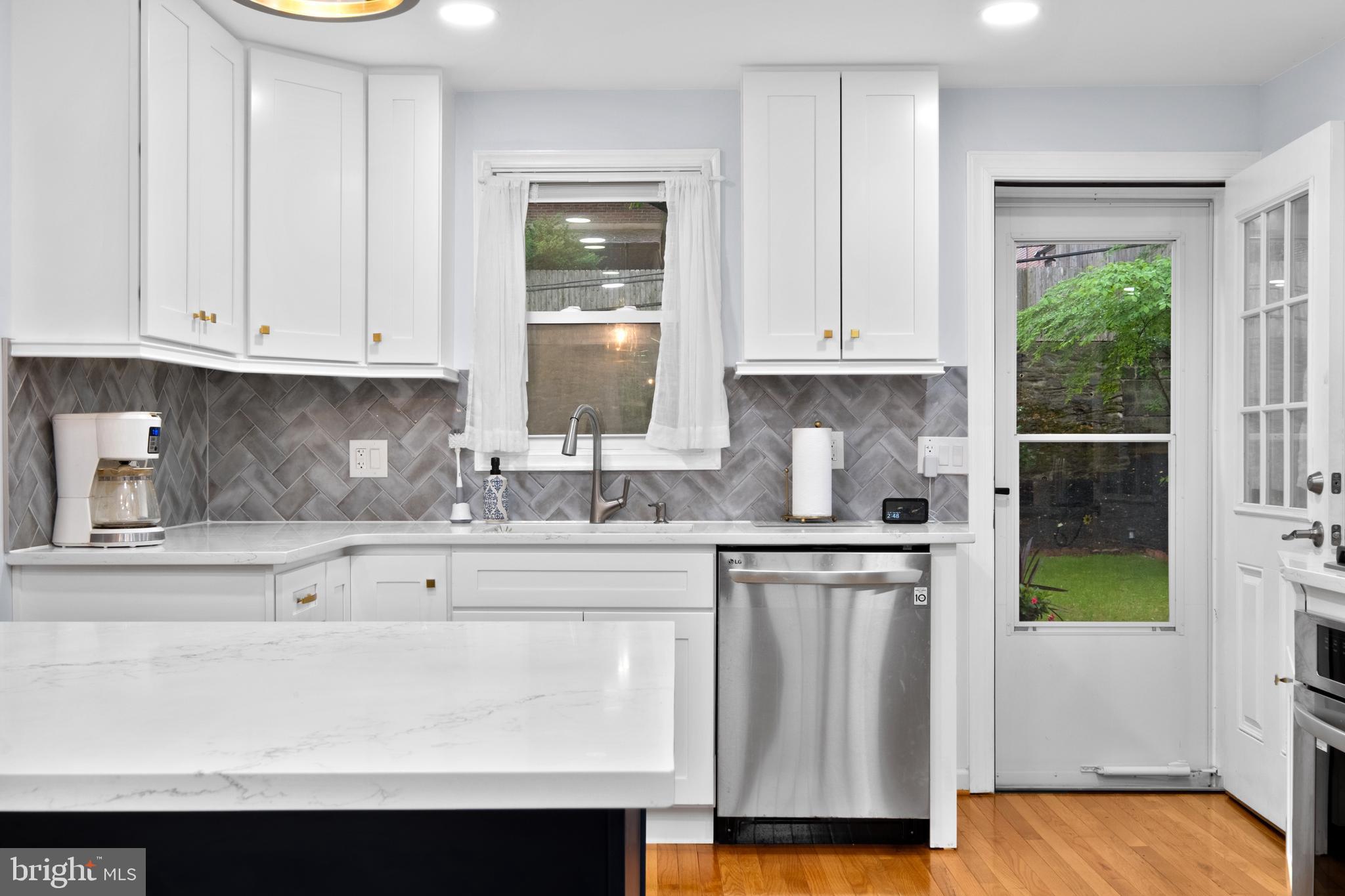 257 Harrogate Road Wynnewood, PA 19096 - Photo 10 of 47