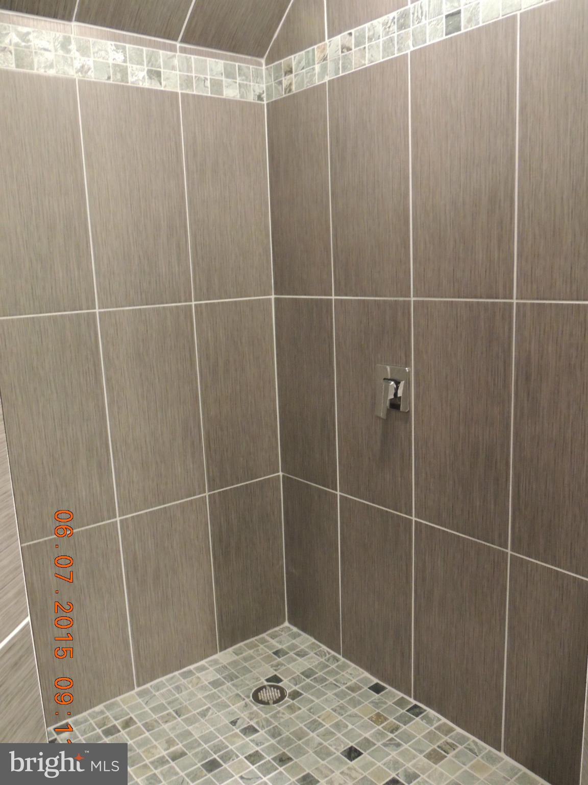 7419 Garrison Road Manassas, VA 20111 - Photo 24 of 30 Bath 2