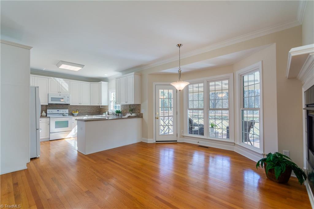 4255 Wayne Road Greensboro, NC 27407 - Photo 9 of 34 Gallery Image 9