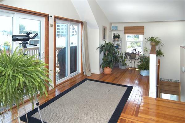 14 Berkley Road Hull, MA 02045 - Photo 7 of 30 Gallery Image 7
