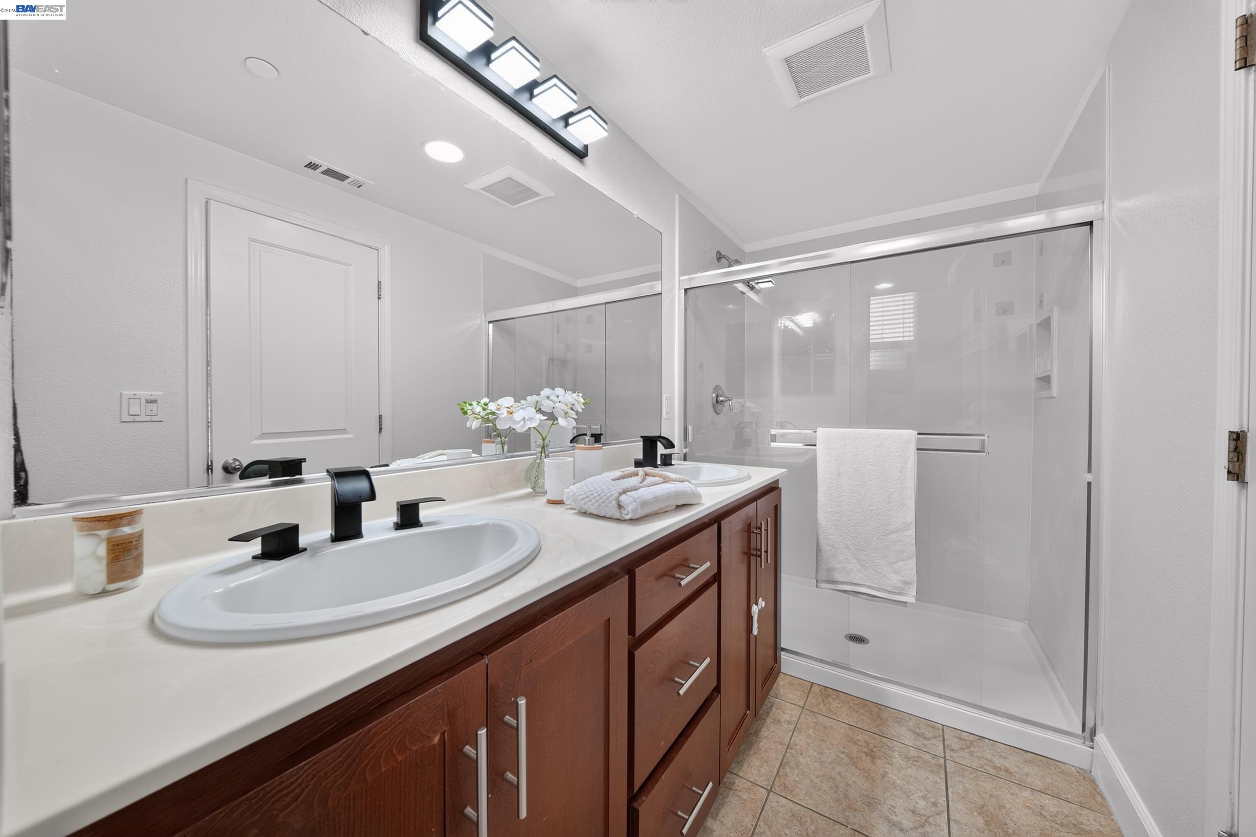 1656 Lee Way Milpitas, CA 95035 - Photo 24 of 32