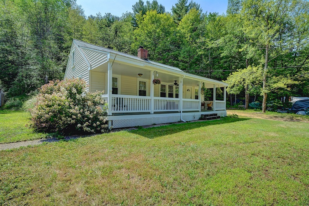 231 Brimfield Road Holland, MA 01521 - Photo 1 of 24 Gallery Image 1