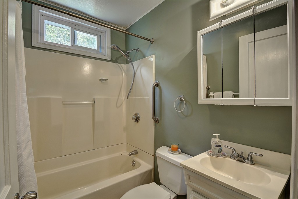 231 Brimfield Road Holland, MA 01521 - Photo 14 of 24 Gallery Image 14