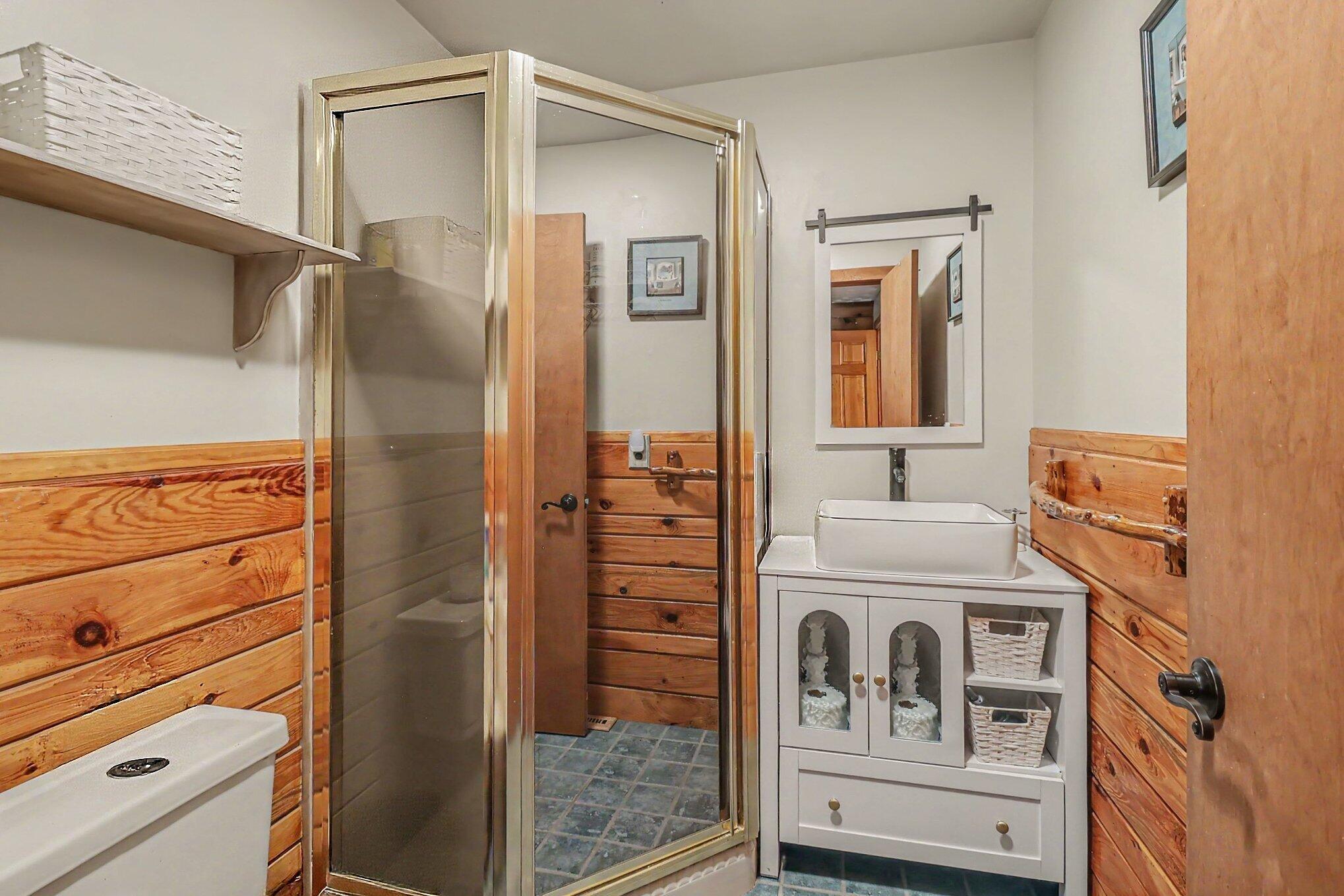1384 Olson Road Manistee, MI 49660 - Photo 10 of 35 Bathroom 2