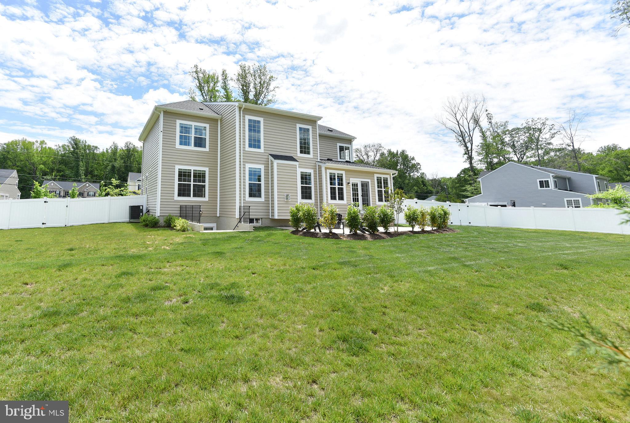 682 Loch Haven Road Edgewater, MD 21037 - Photo 40 of 51 Gallery Image 40