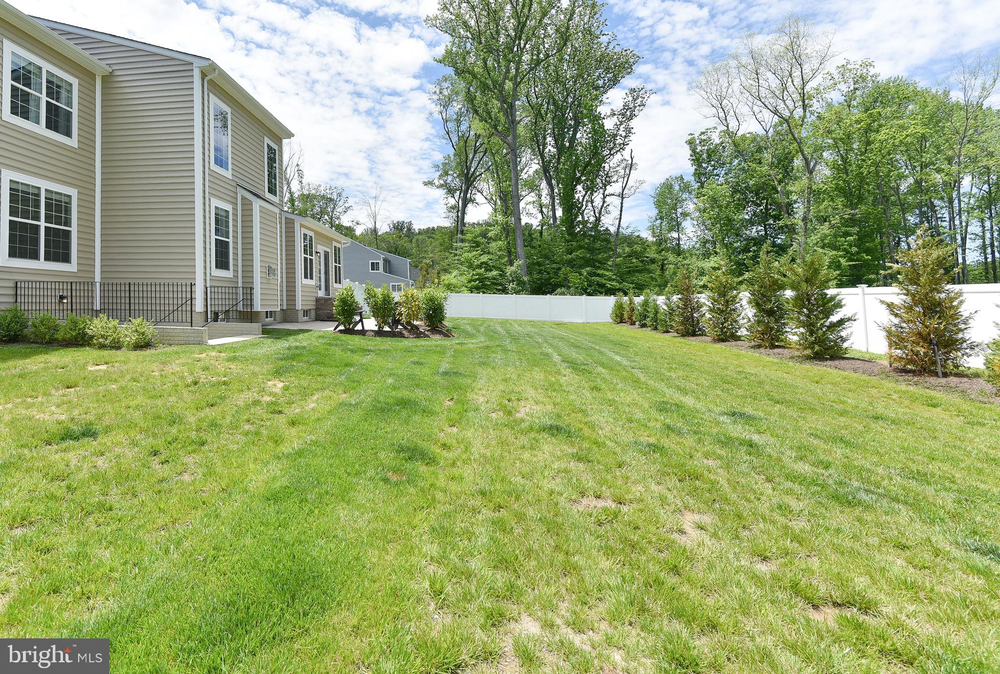 682 Loch Haven Road Edgewater, MD 21037 - Photo 41 of 51 Gallery Image 41