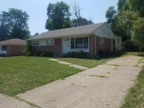 $1,900 | 1420 Gattegno Street, Ypsilanti, MI 48198