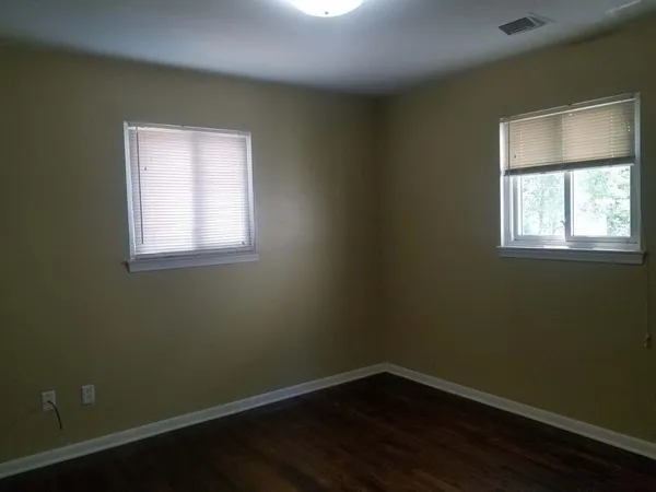 $1,900 | 1420 Gattegno Street, Ypsilanti, MI 48198