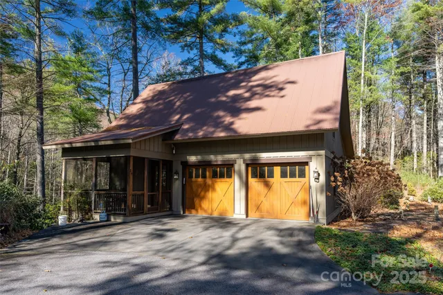 $1,522,500 | 69 Dogwood Branch Road, Zirconia, NC 28790