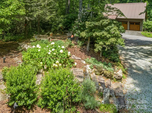 $1,522,500 | 69 Dogwood Branch Road, Zirconia, NC 28790