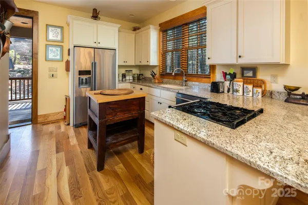 $1,522,500 | 69 Dogwood Branch Road, Zirconia, NC 28790