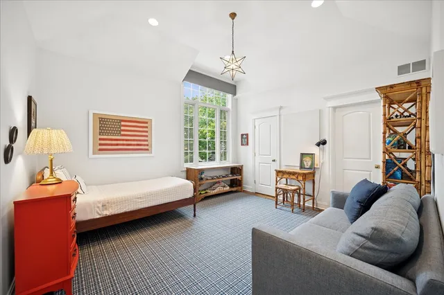 $2,799,000 | 334 Woodland Avenue, Winnetka, IL 60093