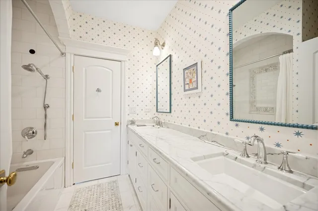 $2,799,000 | 334 Woodland Avenue, Winnetka, IL 60093