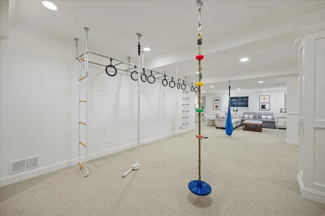 $2,799,000 | 334 Woodland Avenue, Winnetka, IL 60093