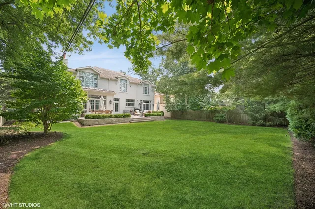 $2,799,000 | 334 Woodland Avenue, Winnetka, IL 60093