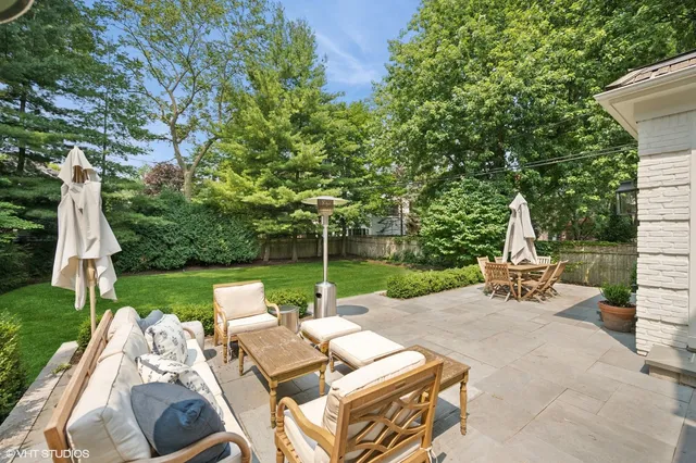 $2,799,000 | 334 Woodland Avenue, Winnetka, IL 60093