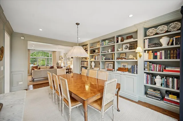 $2,799,000 | 334 Woodland Avenue, Winnetka, IL 60093
