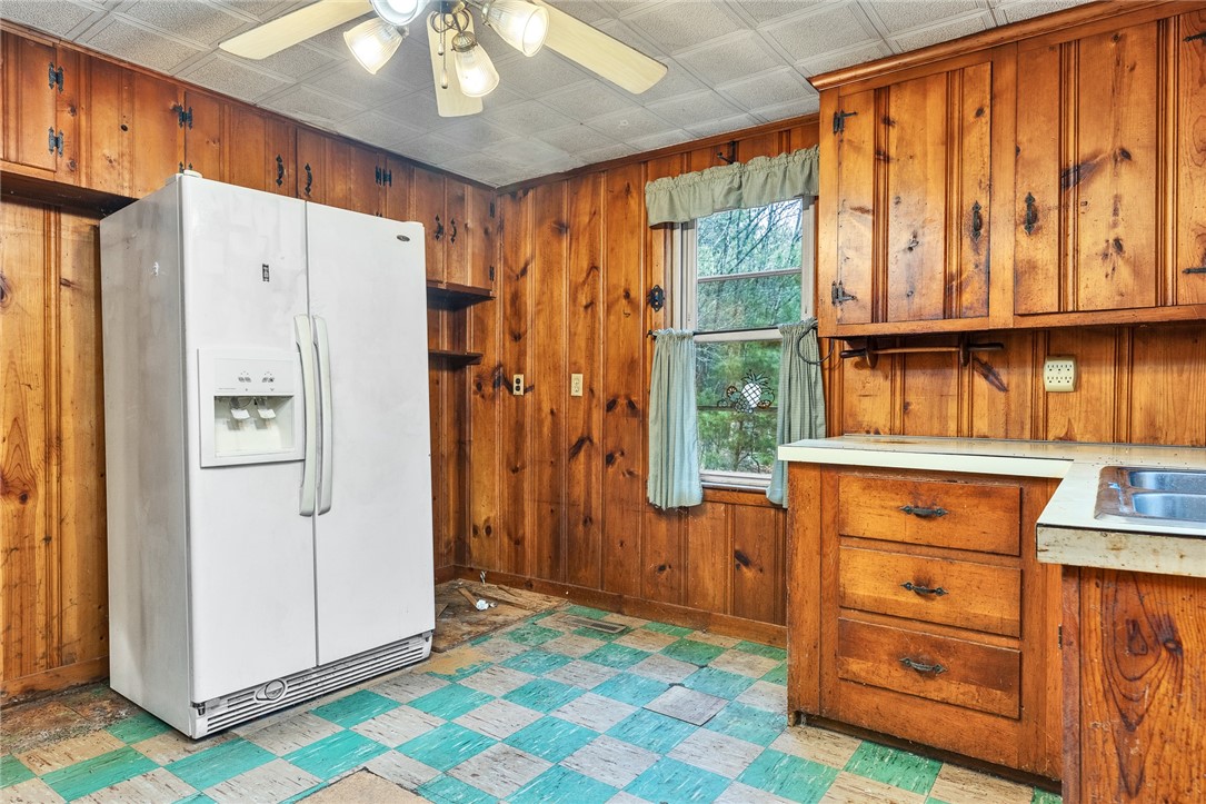 119 Breakheart Hill Road West Greenwich, RI 02817 - Photo 5 of 31