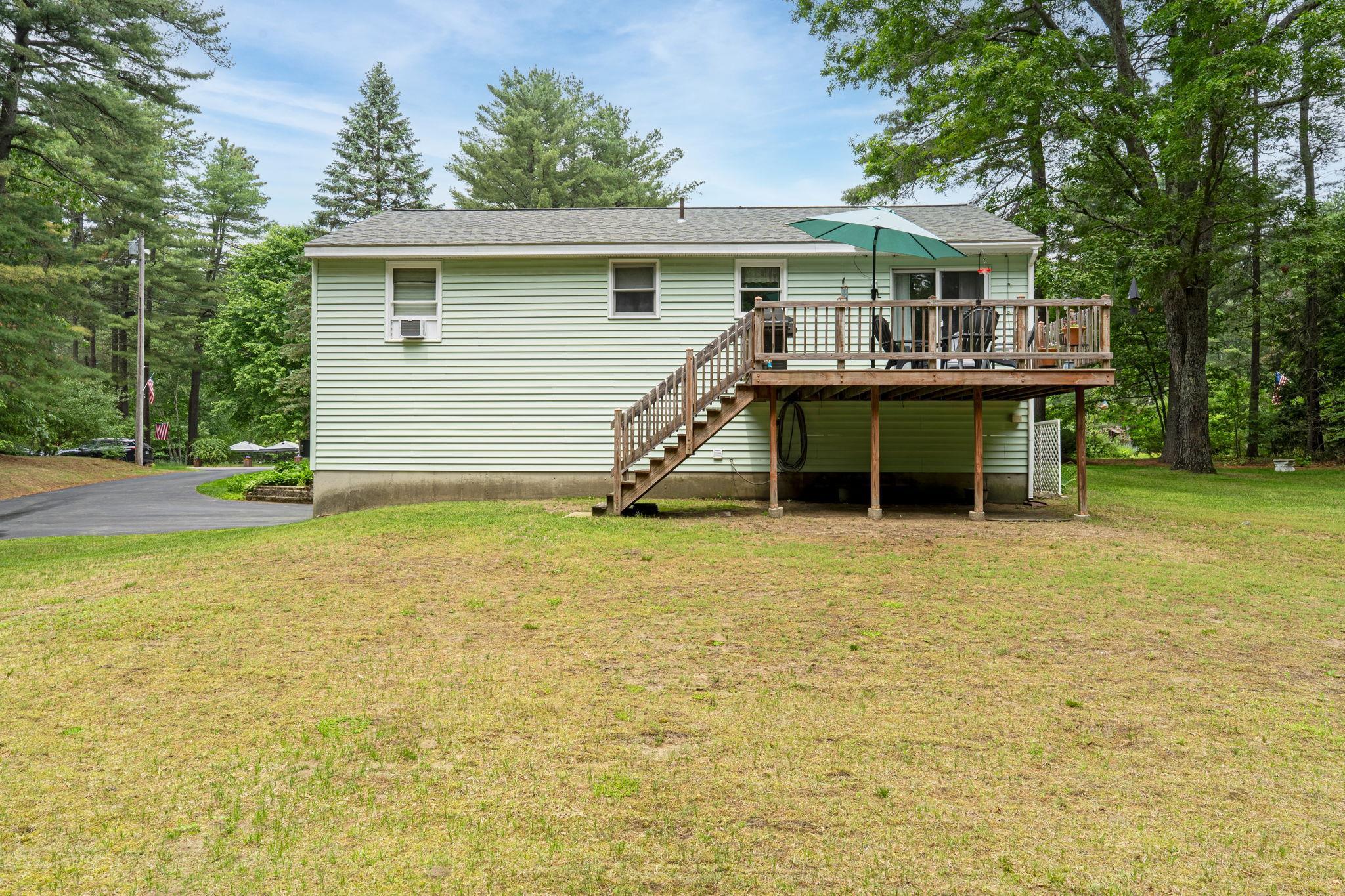 8 Rocky Hill Road Litchfield, NH 03052 - Photo 6 of 48